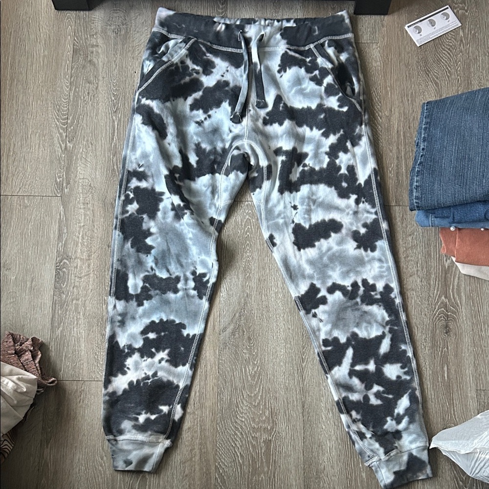 Stylish Black and Gray Tie-Dye Joggers